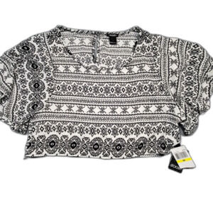 Stoosh White Black Crop Shirt Preppy Scoop Neck Short Sleeves NEW Womens Size M